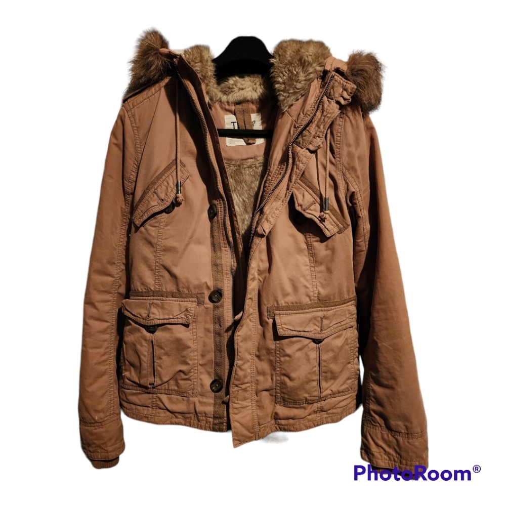 Aritzia TNA Platoon Jacket w Faux fur hood & Faux fur lining M